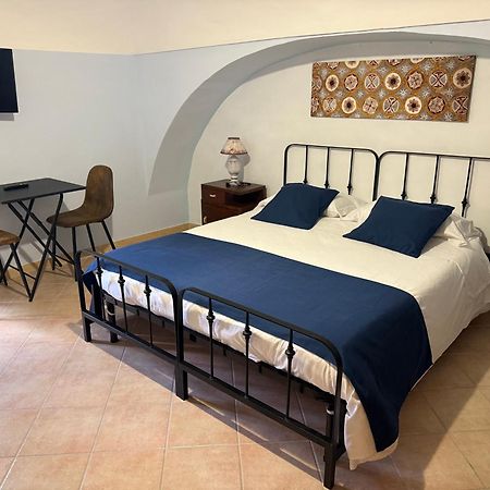 Sognando Bominaco - Dimora San Pellegrino Hotel Luaran gambar